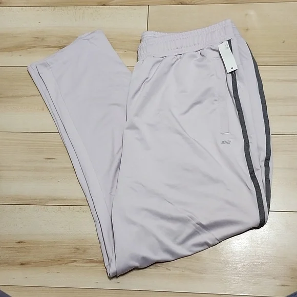 Amazon essentials pant - Picture 1 of 10